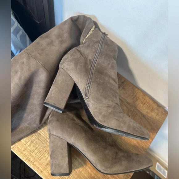 Womens GUESS Arla Over The Knee Heeled Dress Boots - Gray 9M - Picture 4 of 4